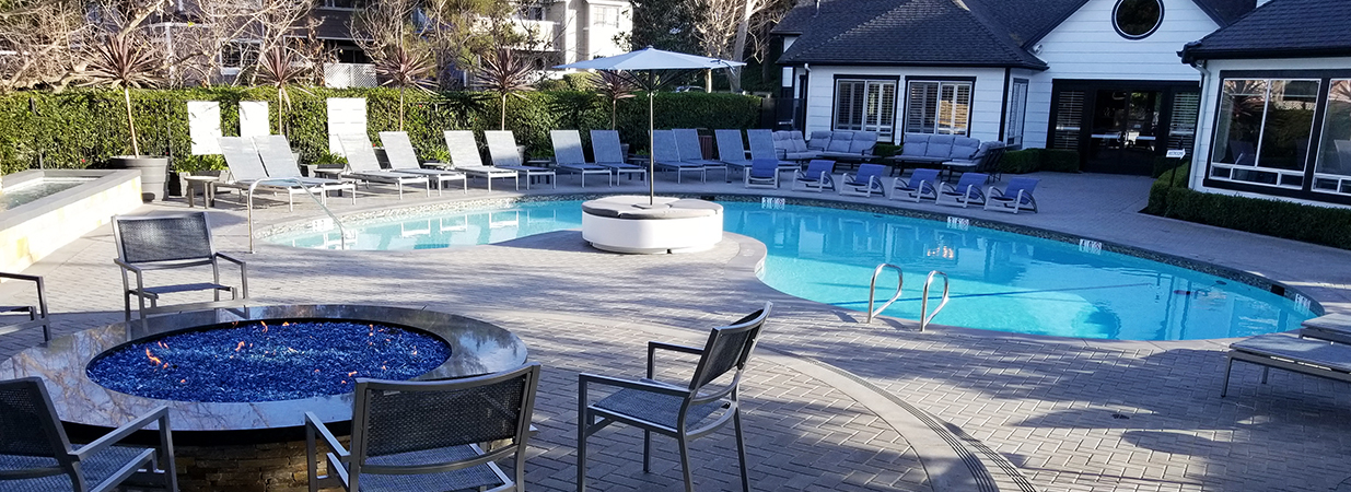 Commercial Pool Builder in California
